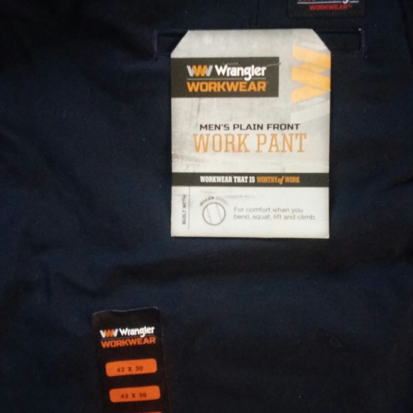 NWT Mens Wrangler 42x30 Workwear Work Pant - Picture 2 of 5